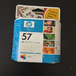 HP 57 Tri‑Color Ink Cartridge (C6657AN)