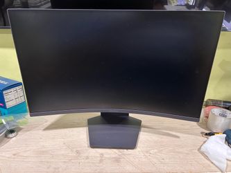 LG 1440p 180Hz 27” Curved Monitor