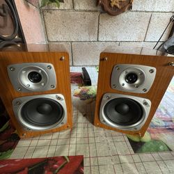 TEAC 2-way Shelf Speakers