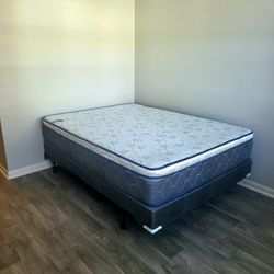 NEW FULL-SIZE PILLOW TOP MATTRESS AND BOX SPRING 💤