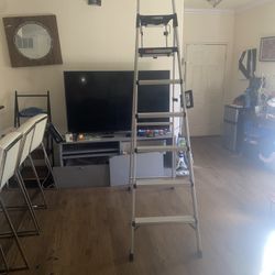 COSCO 8 foot tall ladder