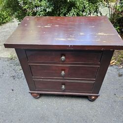 Commode Dark Full Wood