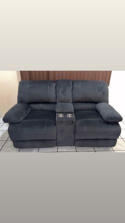 Reclining Console Loveseat