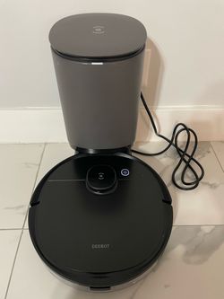 ECOVACS DEEBOT N8 Pro+ Robot Vacuum & Mop Auto-Empty Station Black DLN26