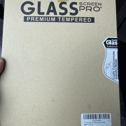 iPad Glass Screen Protector 2 Pack