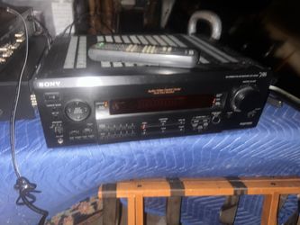 Sony STR DE525 5.1 Channel 500 Watt AV Receiver