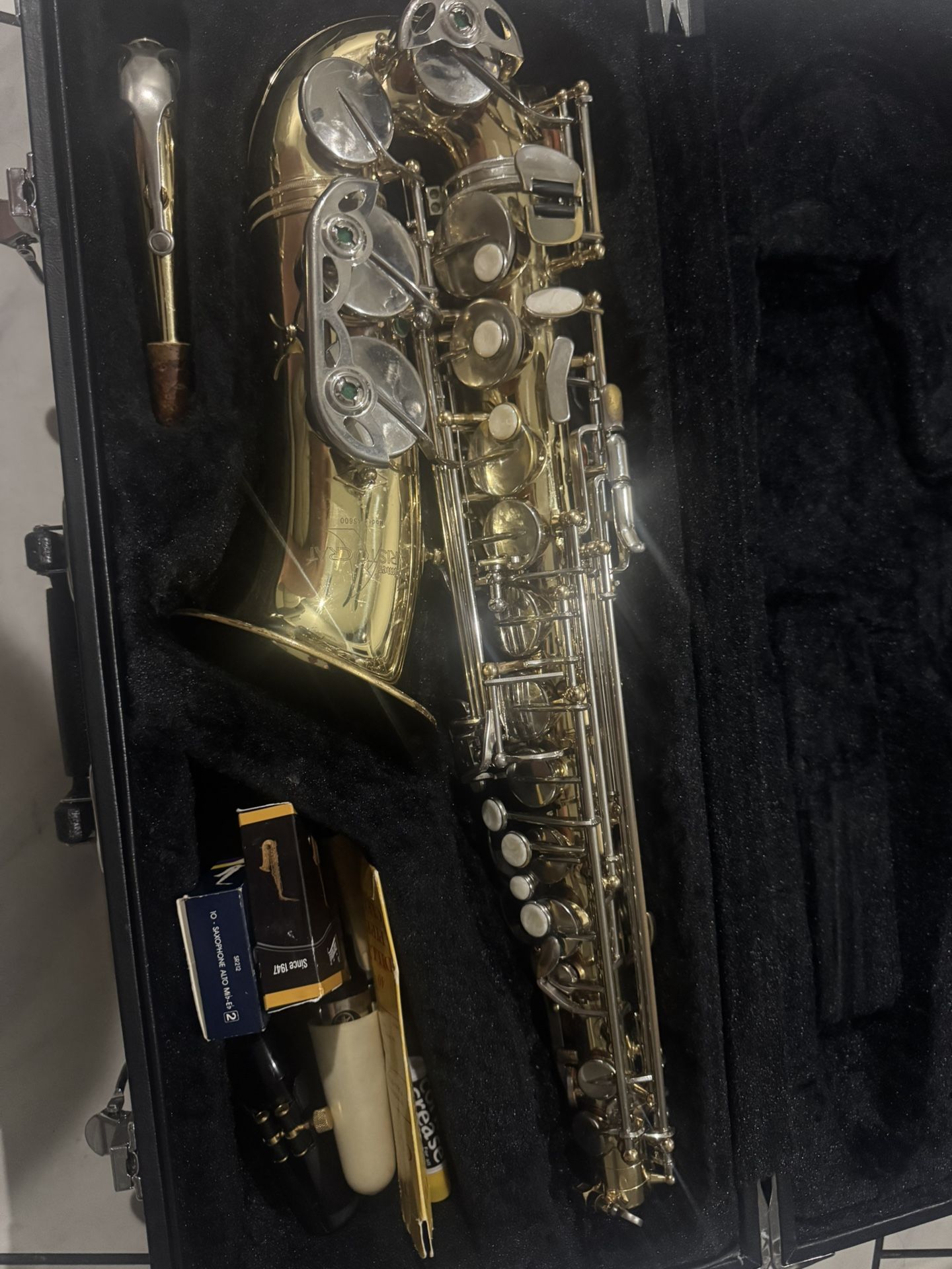 Selmer AS600 Alto saxophone