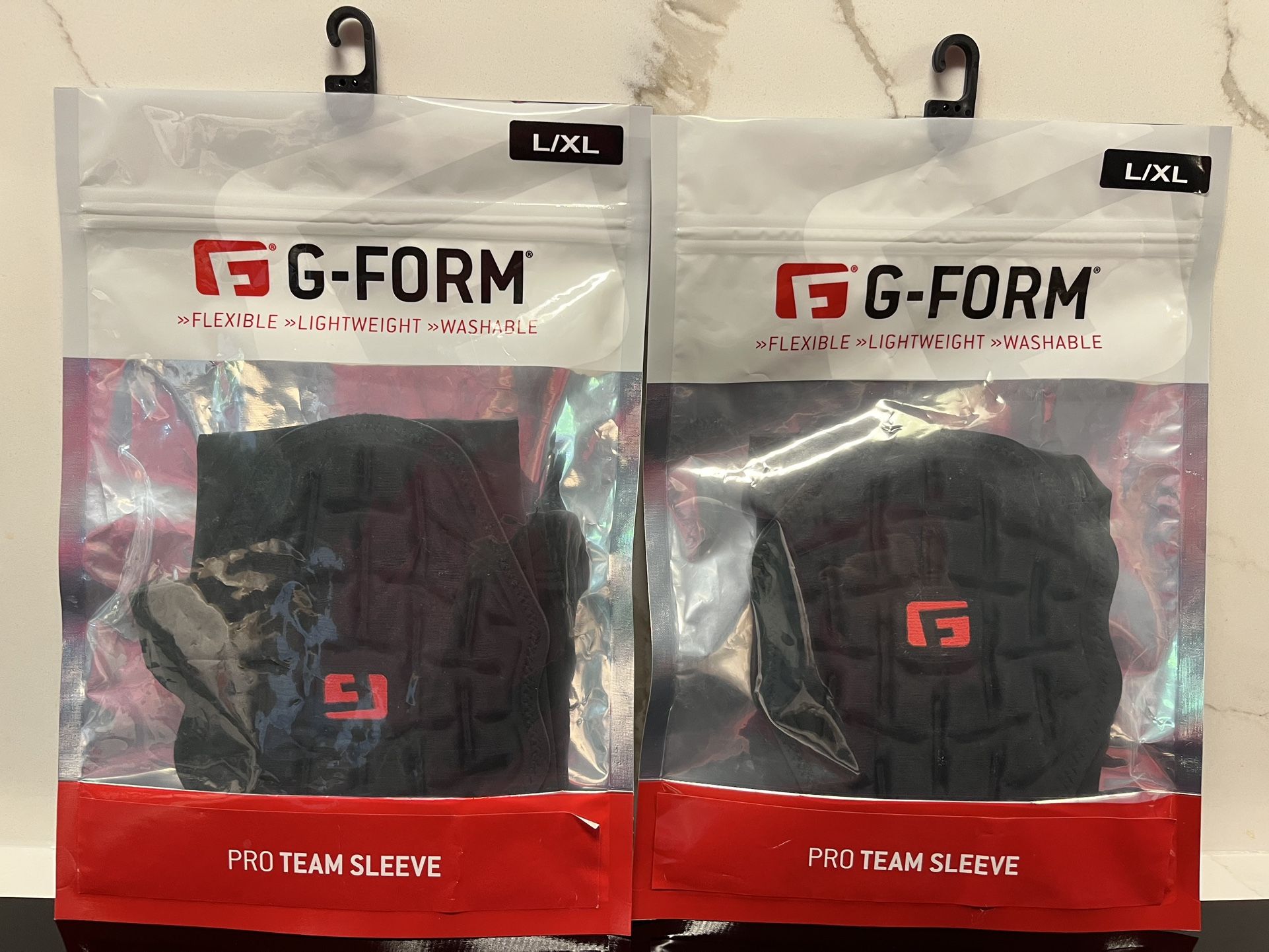 New Pair of G-Form Pro Team black sports Sleeve L/XL set of 2