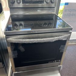 Stove Oven Range Lg New Open Box And 1 Year Warranty  Delivery Service 