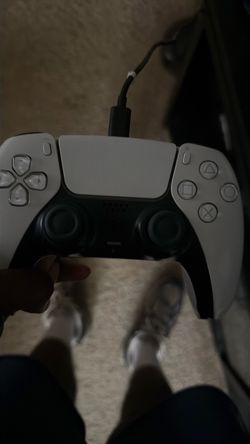 PlayStation 5 DualSense Controller