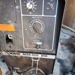 Hobart Beta/mig 250