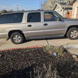 2003 Chevrolet Suburban