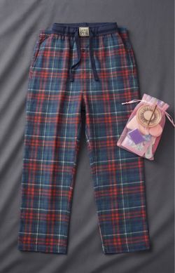 Lucky Brand Flannel sleep/lounge pants-M & beauty gift bag