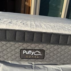 Puffy Royal Hybrid King