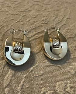 14k Two Sided Earrings