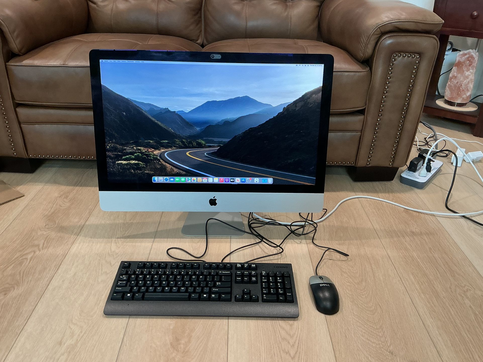Apple iMac 27 inch 5K Display AMD GPU BLK Friday