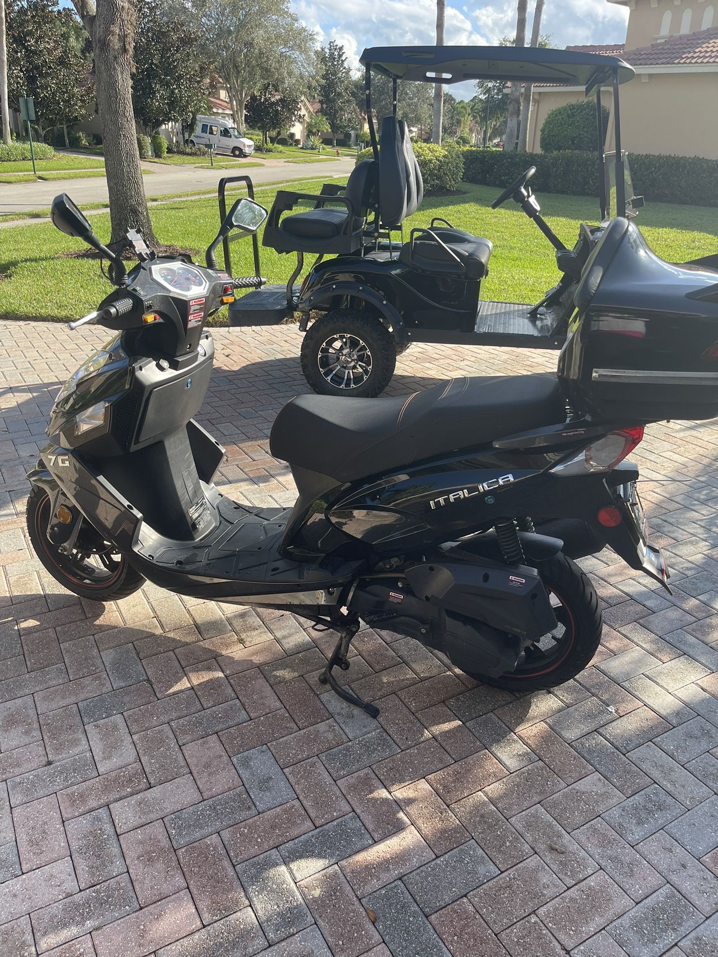 2022 YNGF 7G Scooter – Gently Used, Ready to Ride