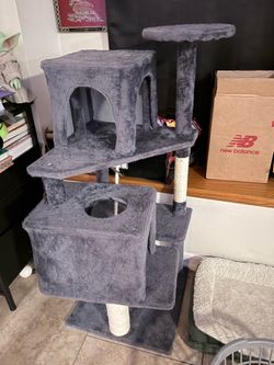 Cat tree
