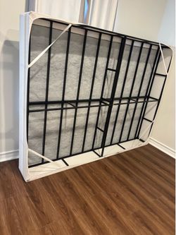 Queen box spring & bed frame