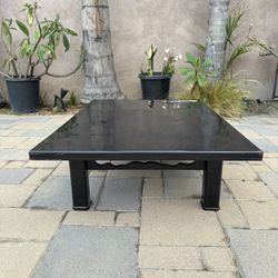 Rose Wood Black Lacquered Asian Coffee Table Japanese Chinese Style