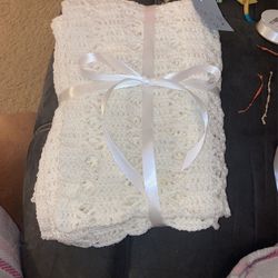 Homemade White With Silver Lapghan/crib Blanket