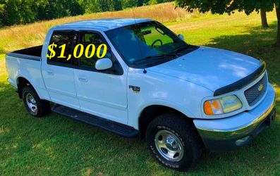 🟢💲1,000 I'm seling URGENTLY my 2002 Ford F-150 XLT It is in great shape and drives so smoothly!🟢