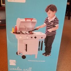 (NEW) KIDS WOODEN GRILL 