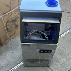 Brand New Commercial 110 Pound Icemaker Machine For 220