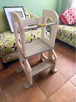 Kids stepping stool