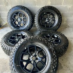 5 2024 Jeep Wrangler 17” Black Factory OEM Wheel Rims Falken MT Tires