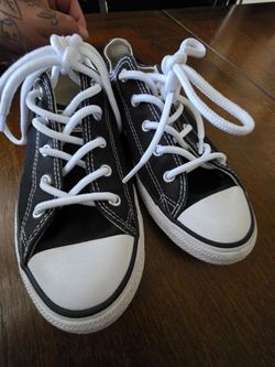 Black Converse