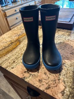 Kids Hunter Boots size 11
