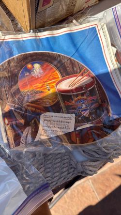 Collectors plates