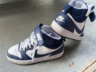 Kid’s shoes