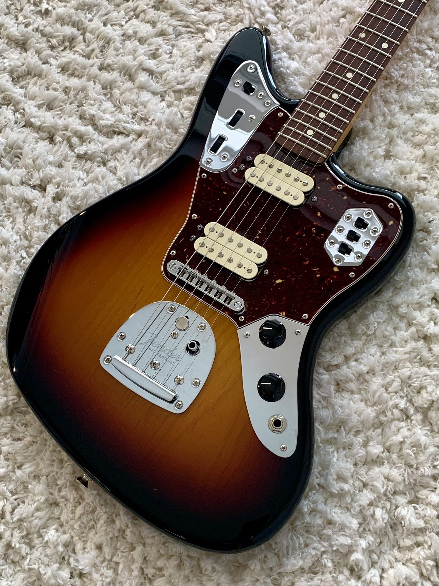 Fender Classic Player Jaguar Special HH with Fender G&G Hard case