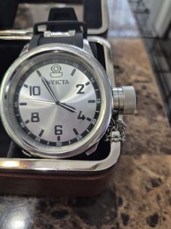 Extra large men's invicted dive watch