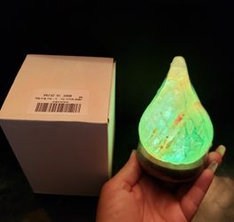 💖 Lula's - NEW IN BOX - Mini Color Changing Himalayan Salt Drop Shaped Lamp light