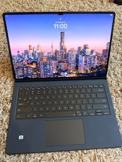 Samsung Galaxy Tab S9 Ultra with official keyboard & Stylus