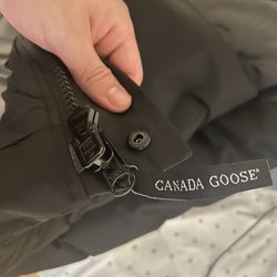 Canada Goose Size M