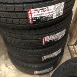 265/70/17 Lt H/T Road X