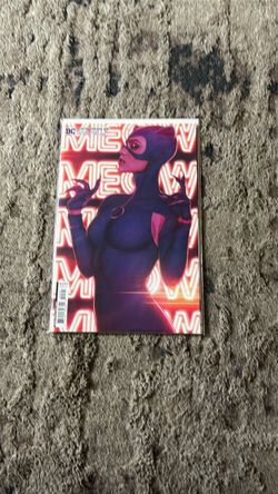 DC Catwoman #48 Variant Cover Comic