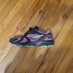 Saucony X Jae Progrid Triumph  4 "Flowers Pack" Size 8.5 Only Worn 3 Times
