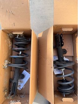 2012-2017 Toyota Prius V Front Springs OEM