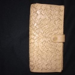 *RARE*Bottega Veneta Intrecciato Wallet