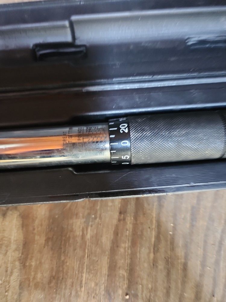 1/2 Inch Drive Torque Wrench