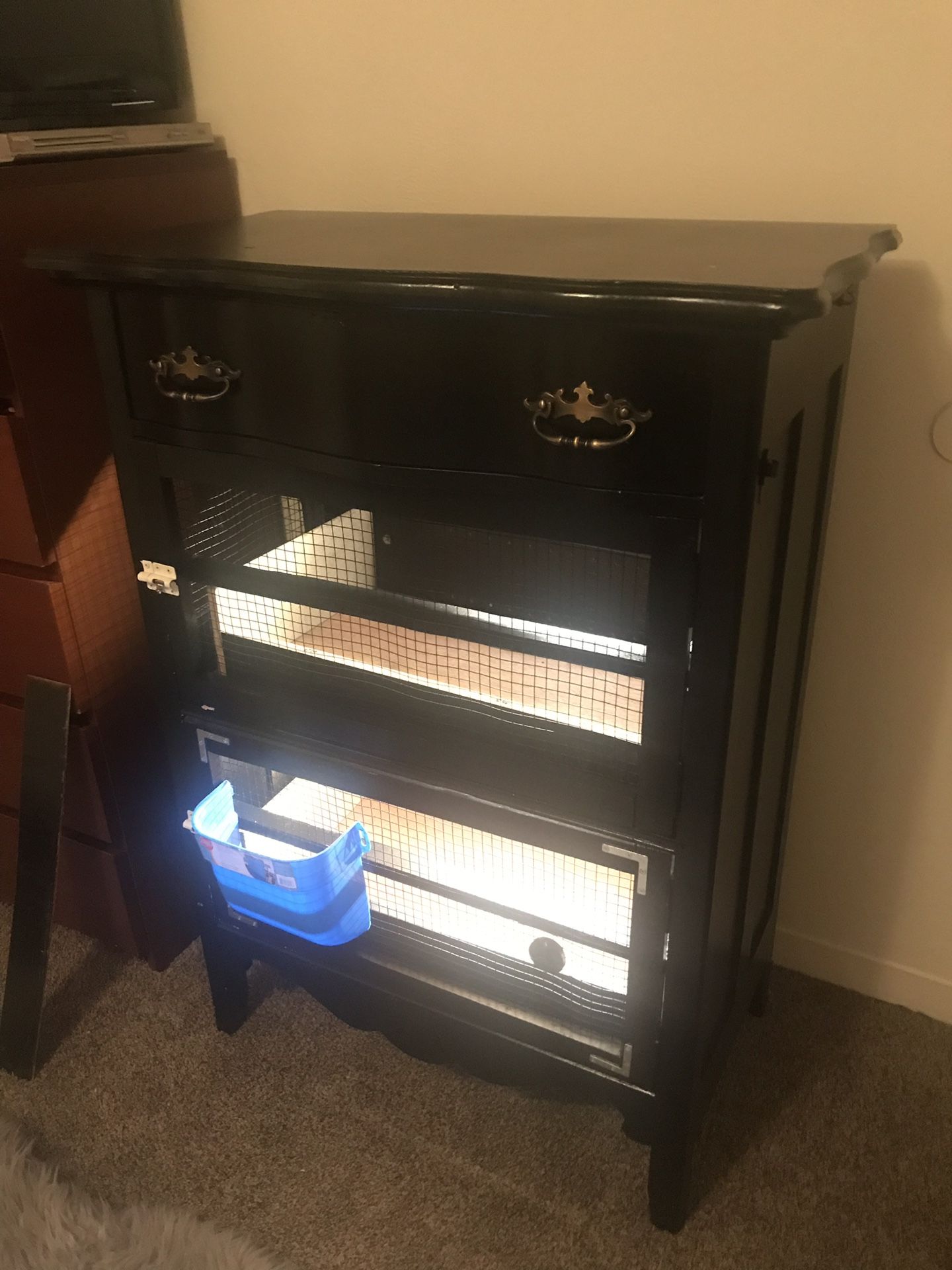 Refurbished Dresser Guinea Pig Cage with Accessories