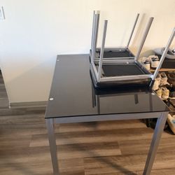 FREE Dining Set - Pick Up ONLY