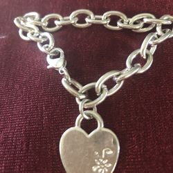 Beautiful Nine West Silver Tone Chain Bracelet 