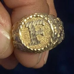 10 k gold ring