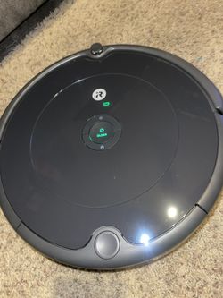 Roomba iRobot Vacuum like brand New